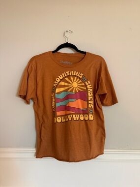 Dollywood Men's Mountains & Sunsets Tee - Rust
